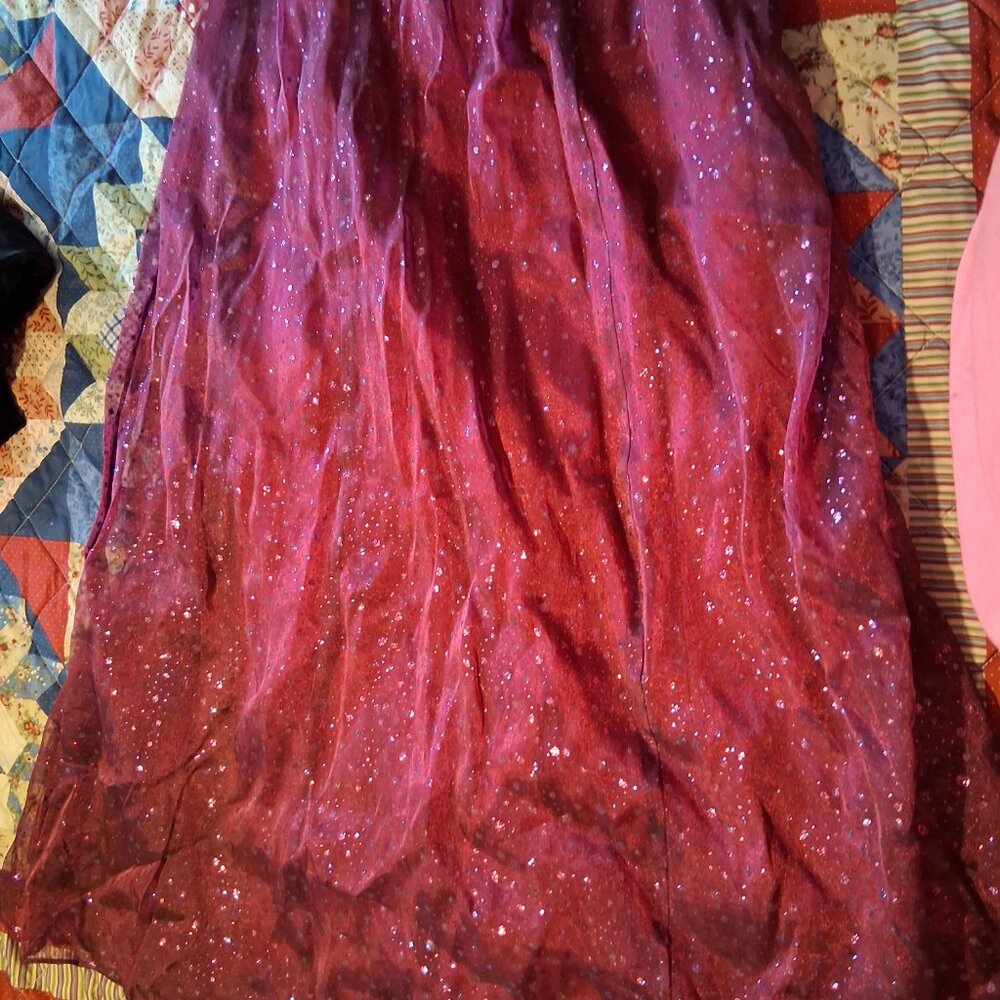 Dress - Picture 2 of 4